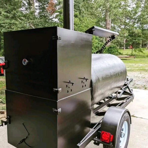 500 gal smoker with a large warming box - Image 3